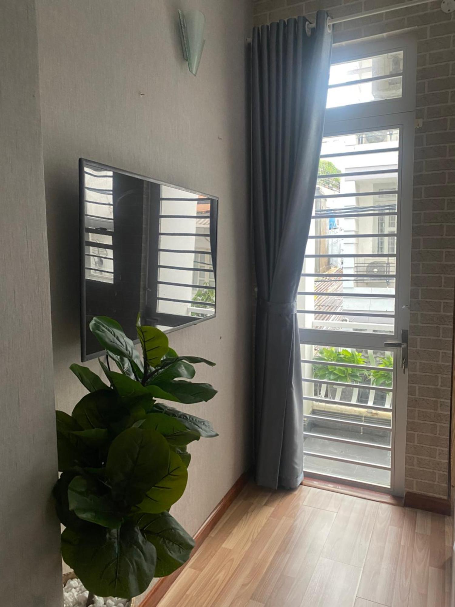 Chill Home 2 Ho Chi Minh City Bagian luar foto